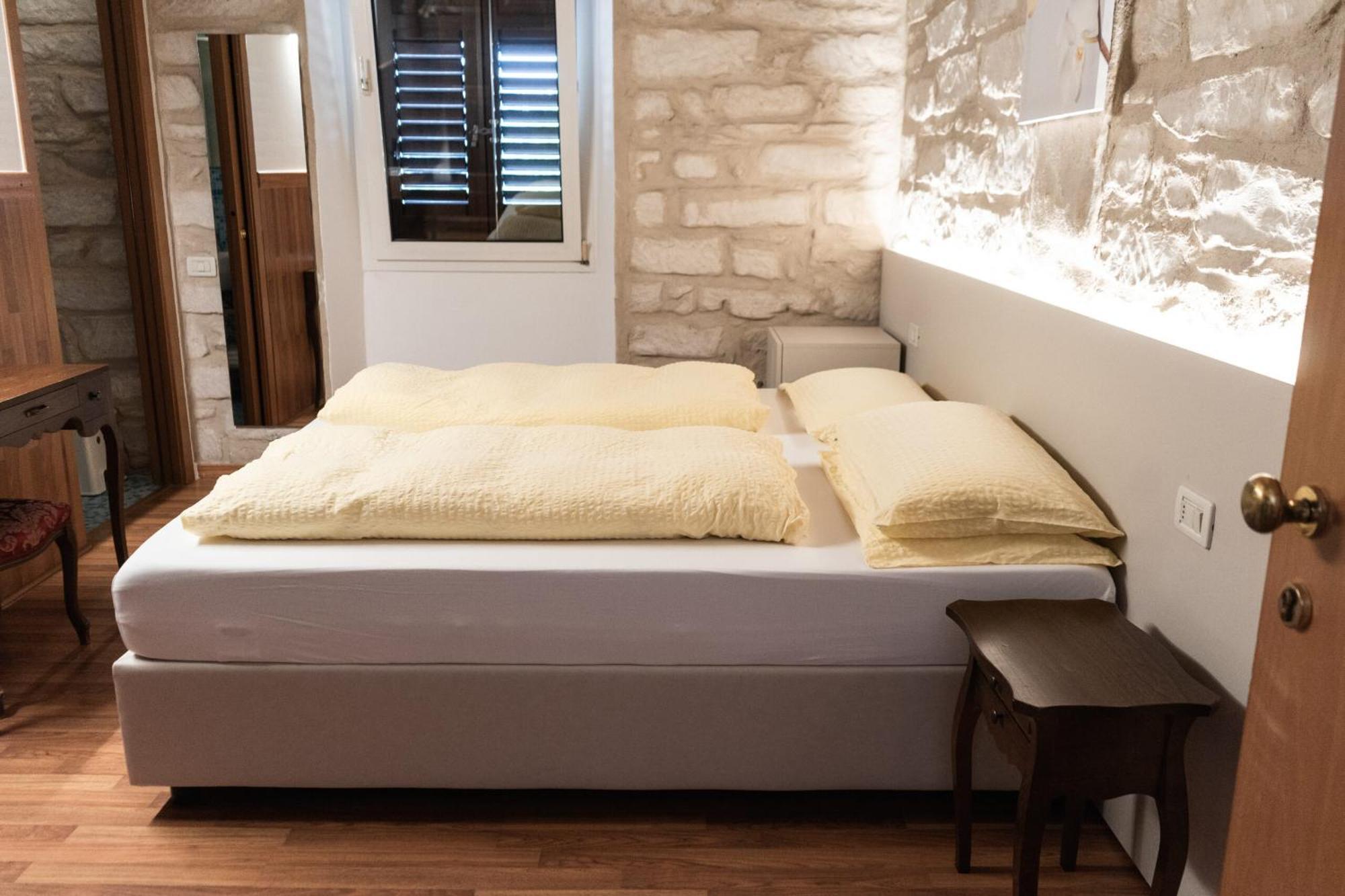 Albergo Garni Orchidea Riva del Garda Exterior foto