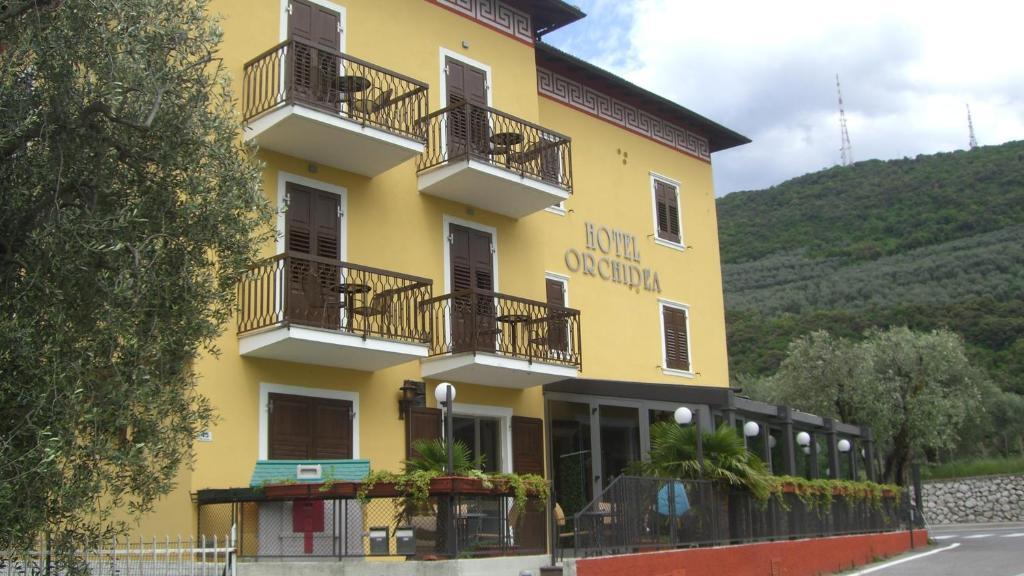 Albergo Garni Orchidea Riva del Garda Exterior foto