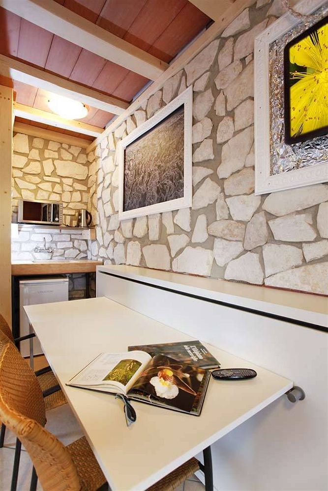 Albergo Garni Orchidea Riva del Garda Exterior foto